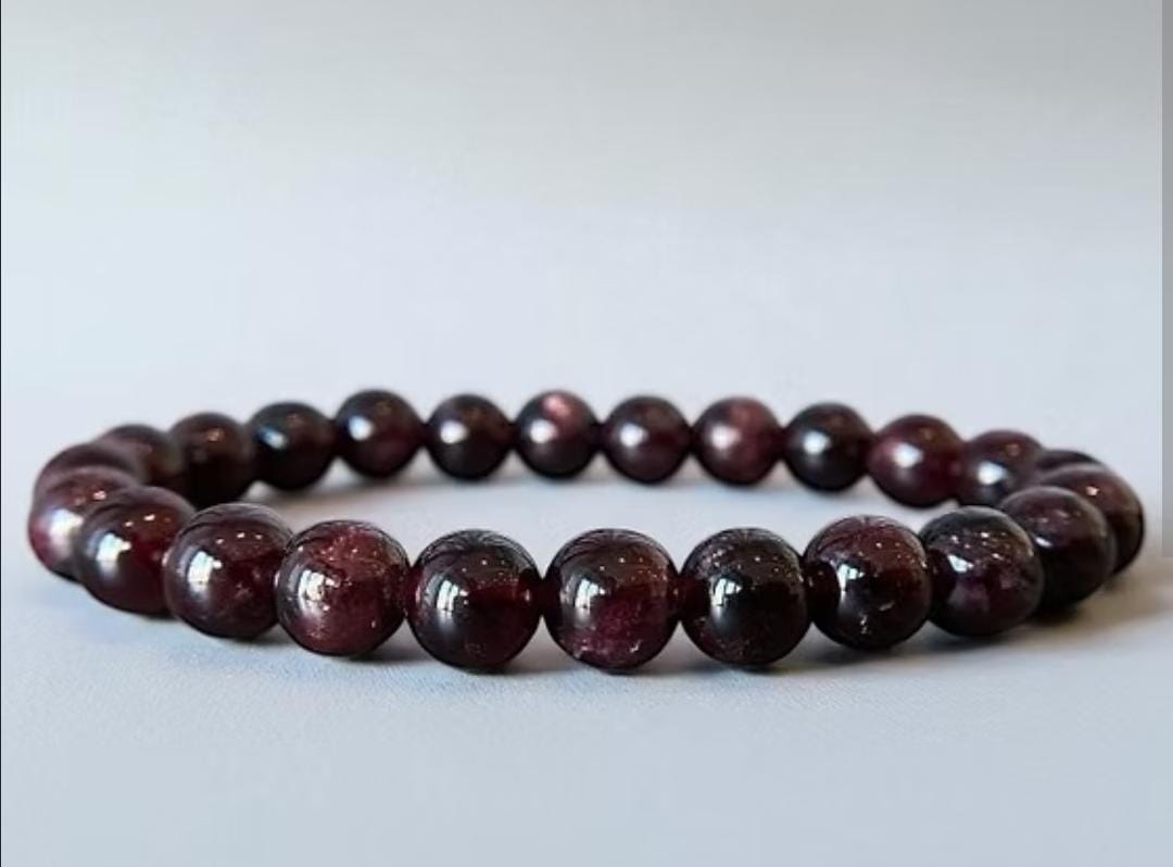 🌟 Red Garnet bracelet